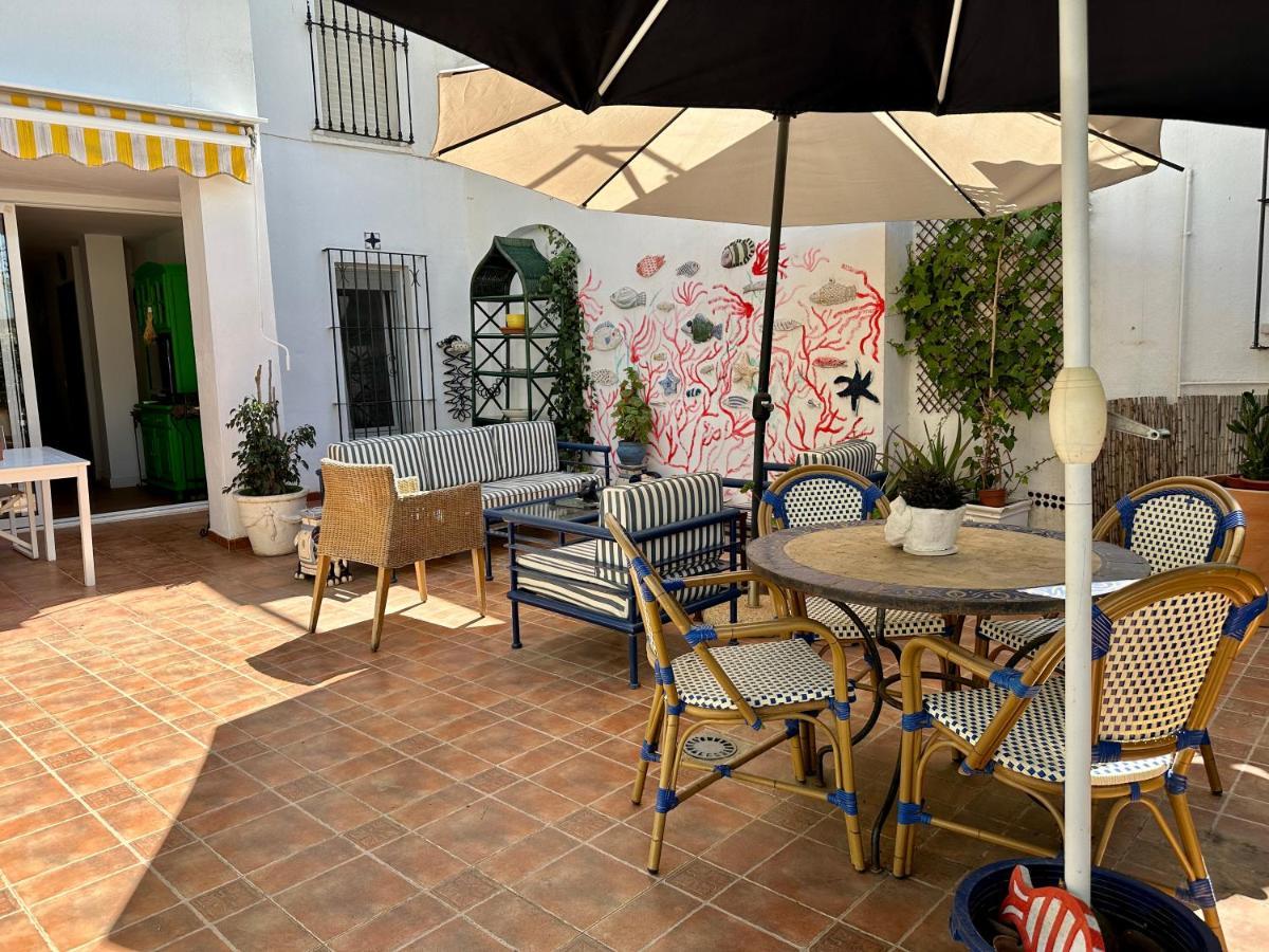 Family Home Near The Beach - Eaw Homes マルベーリャ エクステリア 写真